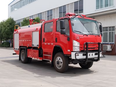 3.4噸慶鈴越野水罐消防車